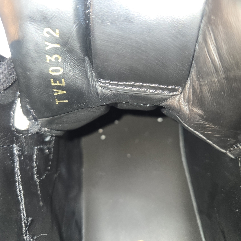 Valentino Garavani Men's Size 41 Black Leather VL7N Sneaker Shoes EUC - Picture 4 of 7